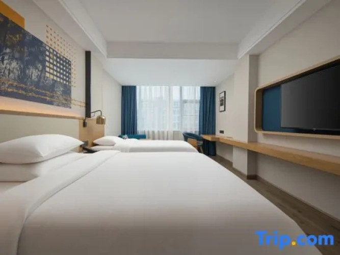 Standard Twin Family room