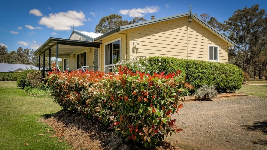 2 Bedrooms Cottage