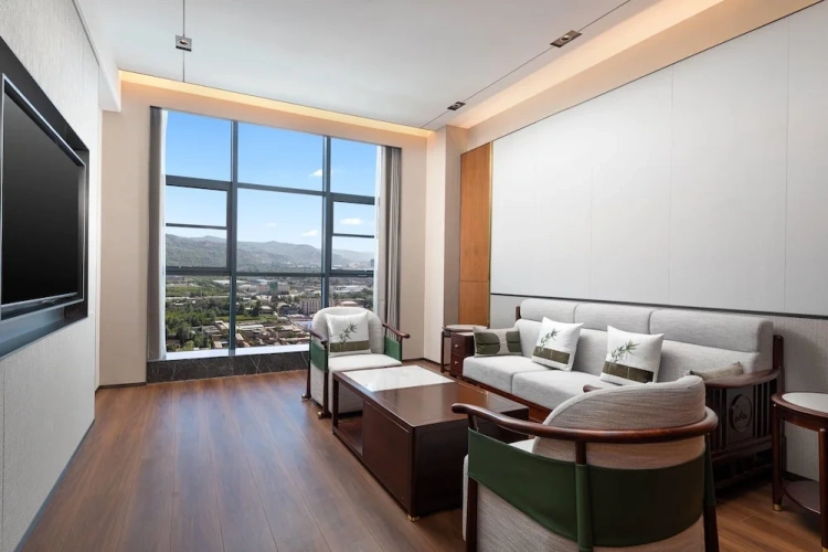 Double Suite