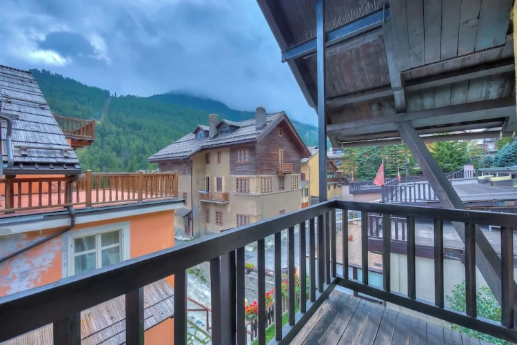 1 Bedroom Family Apartment