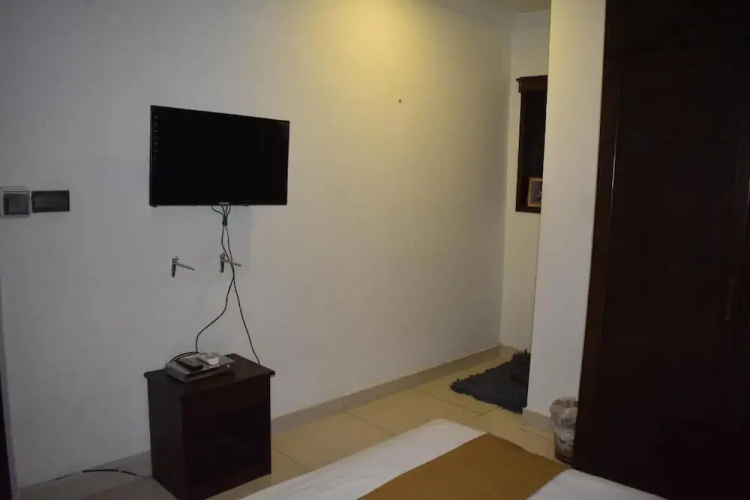 Anarkali Hotel & Restaurant