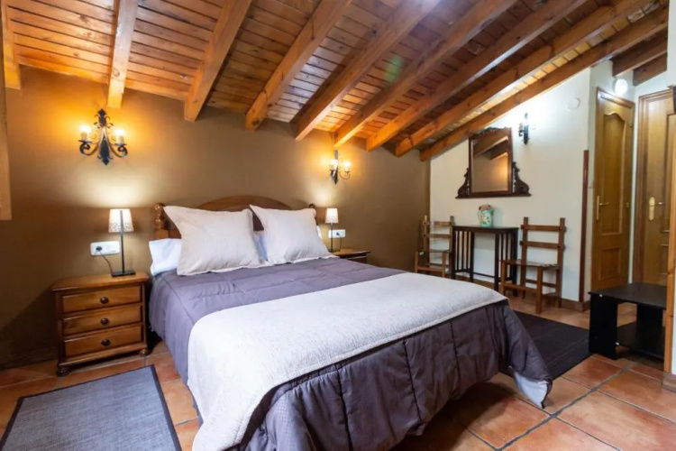Hotel Rural El Caserón