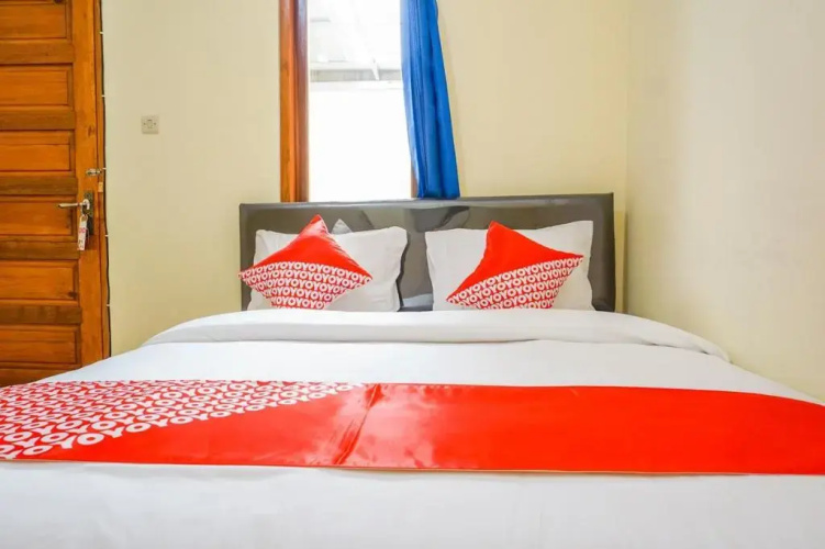 OYO 2401 Ardini Residence