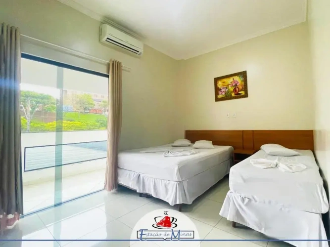 Standard Quadruple room with view