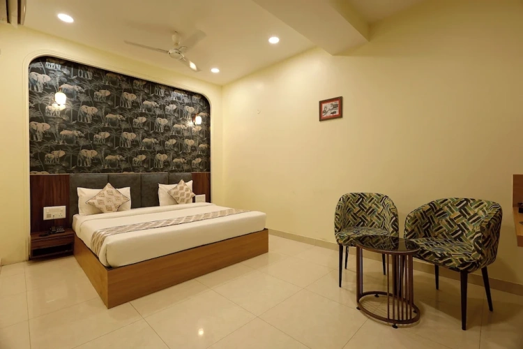 Comfort Double room with city view