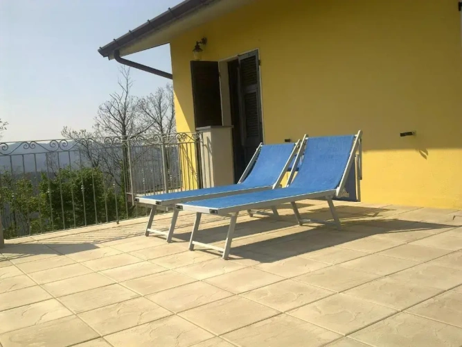 Standard Triple room with balcony and with view