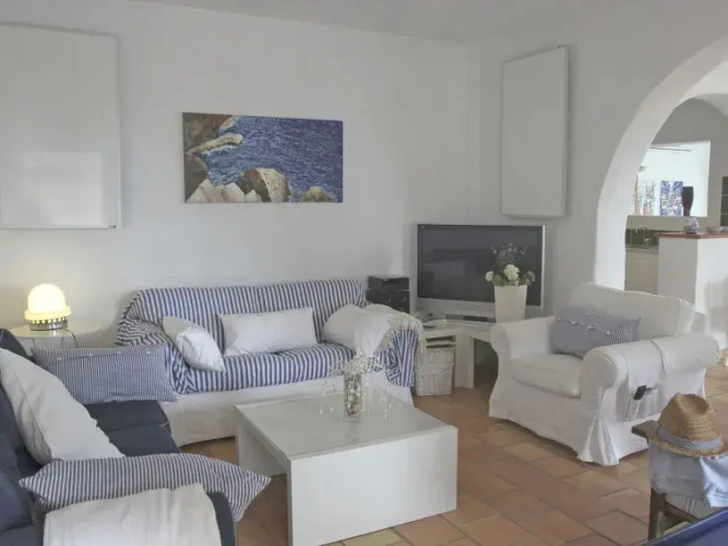 Villa Mariona