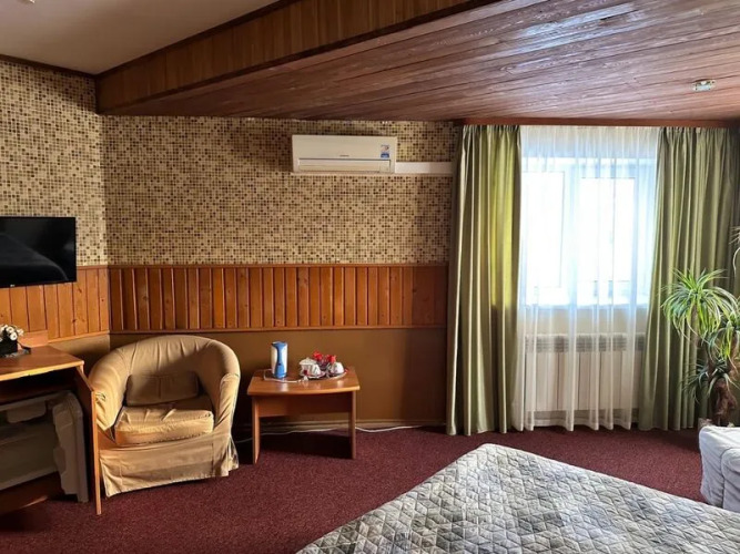 Фотография номера гостиницы Центр 300