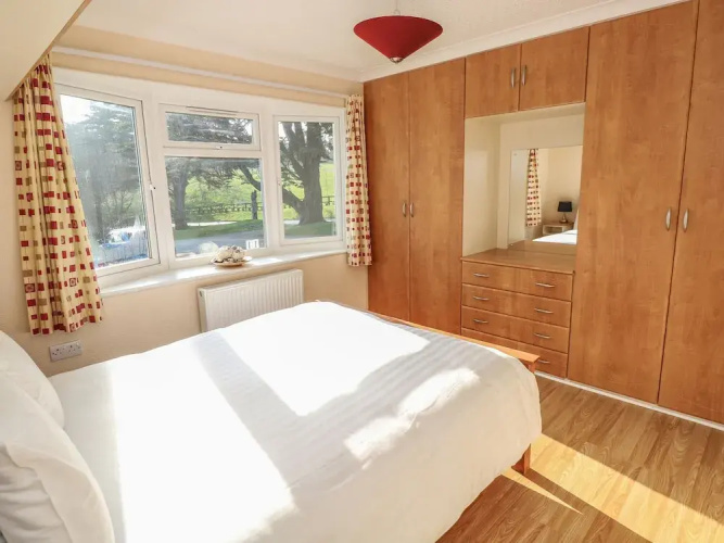 611 Atlantic View