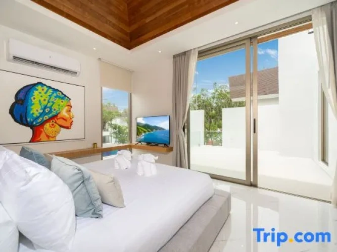 4 Bedrooms Villa