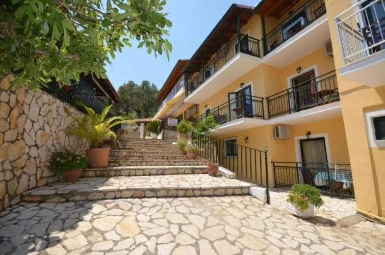 2 Bedrooms Family Apartment