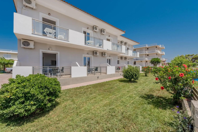 Stathis Studios I