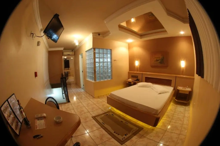 Standard Suite