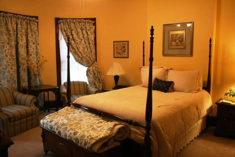 Forget-me-not Bed and Breakfast