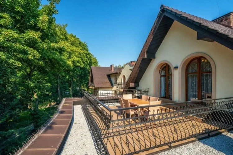 1 Bedroom Suite with balcony