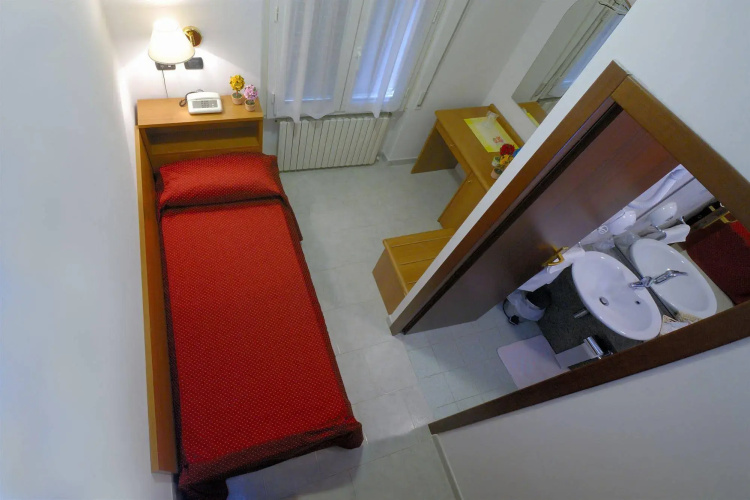 Hotel Nella