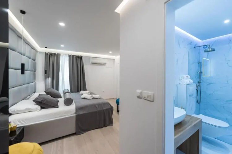 10 Heritage Rooms