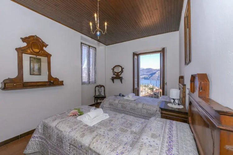Mezzegra Resort