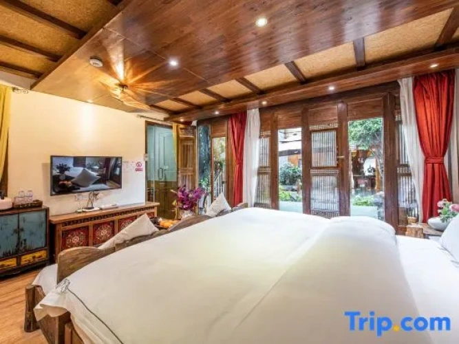 6 Bedrooms Standard room