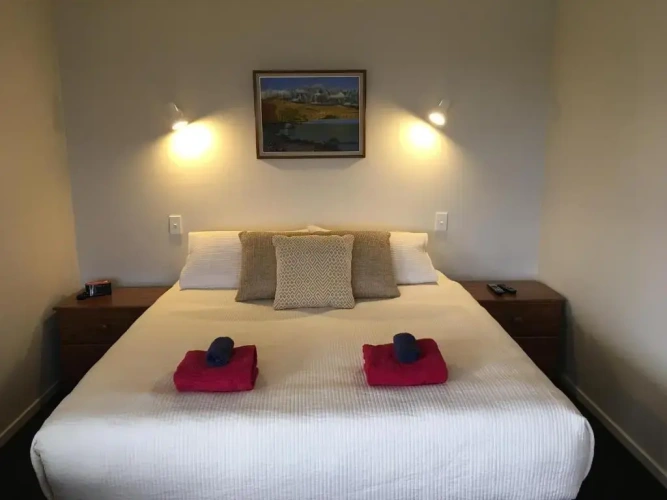 2 Bedrooms Cottage