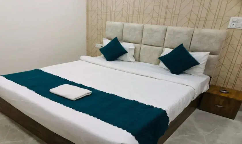 Hotel Atharv Inn