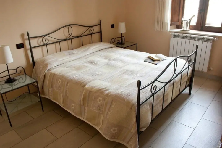 La Rosa Nel Bicchiere
