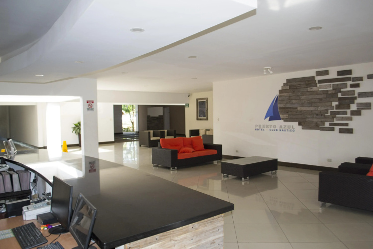 Puerto Azul Hotel