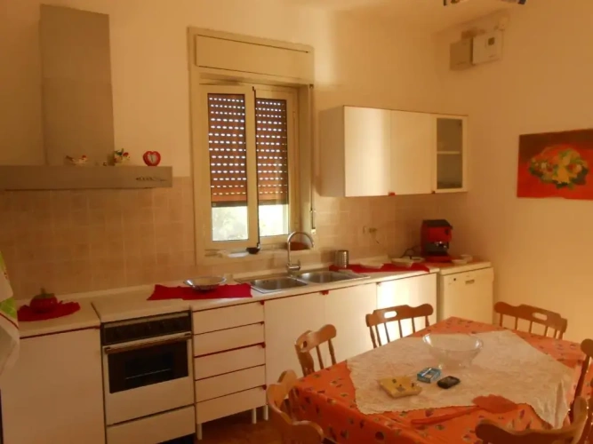 3 Bedrooms Cottage