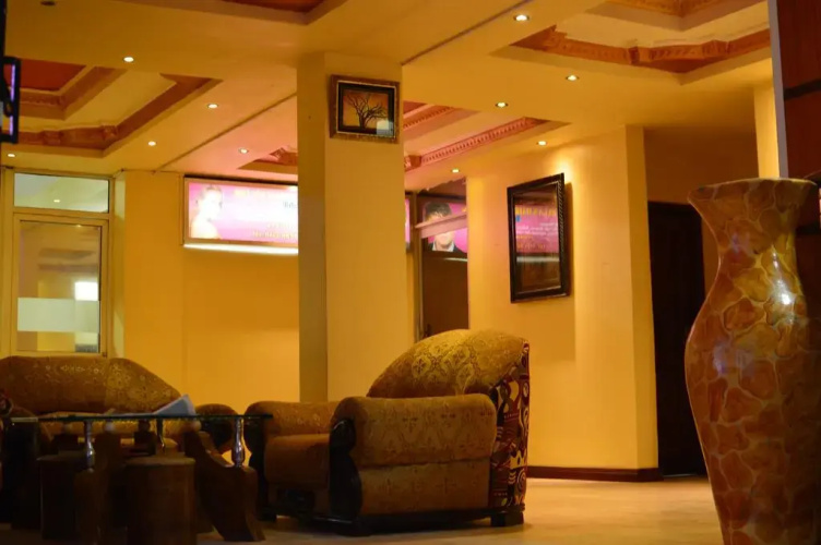 Iris Hotel