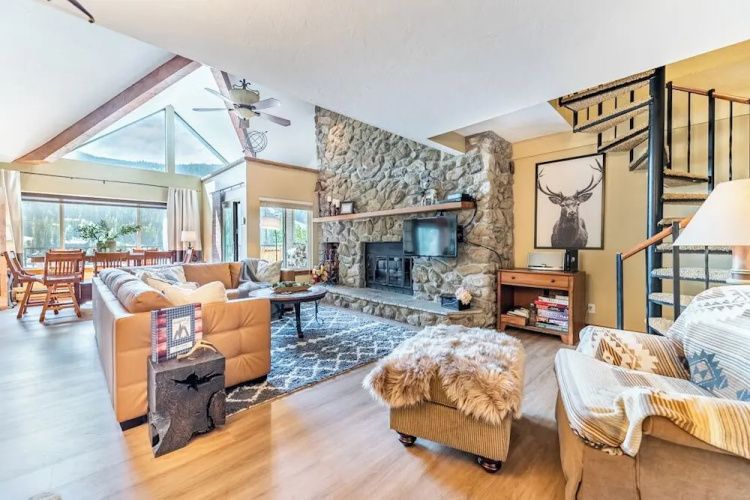 Cinnamon Ridge Building 1, #142