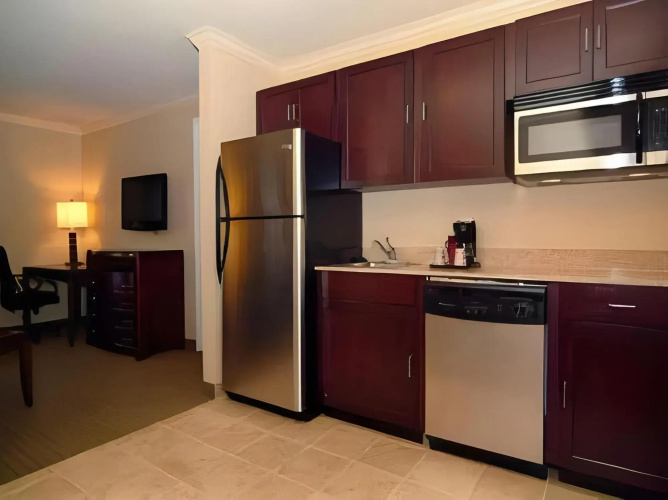 Spark by Hilton Cincinnati Fairfield