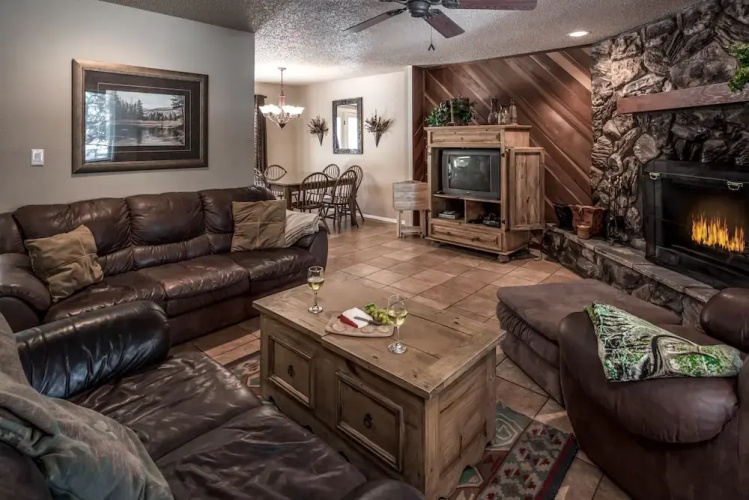 Caudle - Three Bedroom Cabin