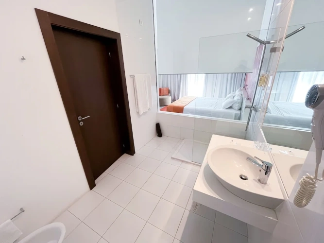 Standard Twin room with balcony