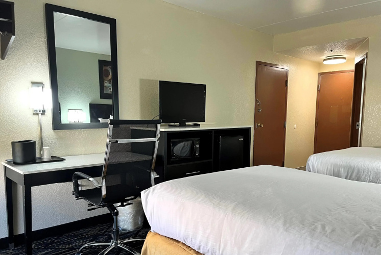 Baymont by Wyndham Cincinnati