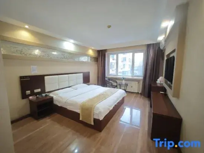 Deluxe Suite