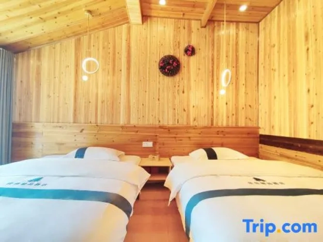 Standard Double room with sunrise view