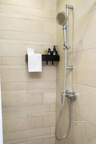 Large Balcony Studio 10mins From Dubai Mall
