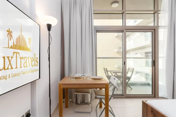 Lux BnB Studio Al Furjan