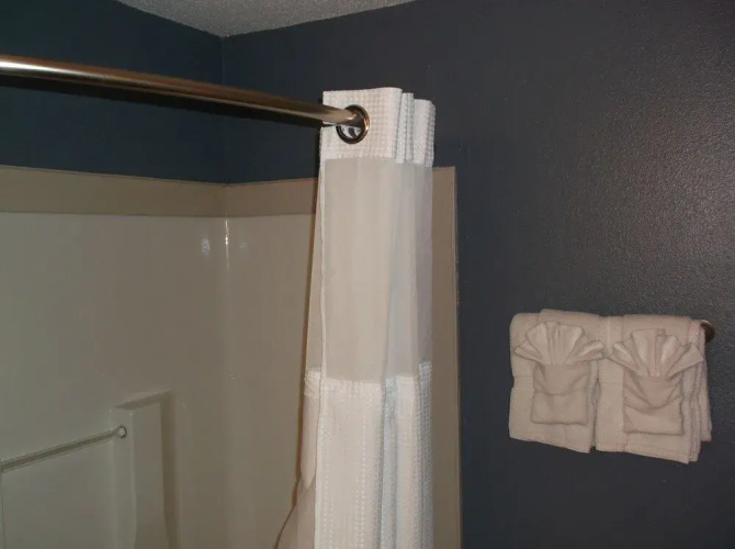 Four Horseman Travel Lodge