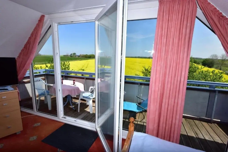 Standard Double room with balcony