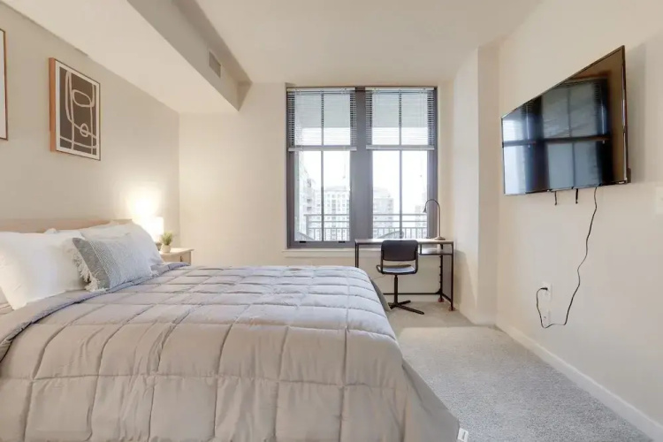 Splendid Condo in Pentagon City