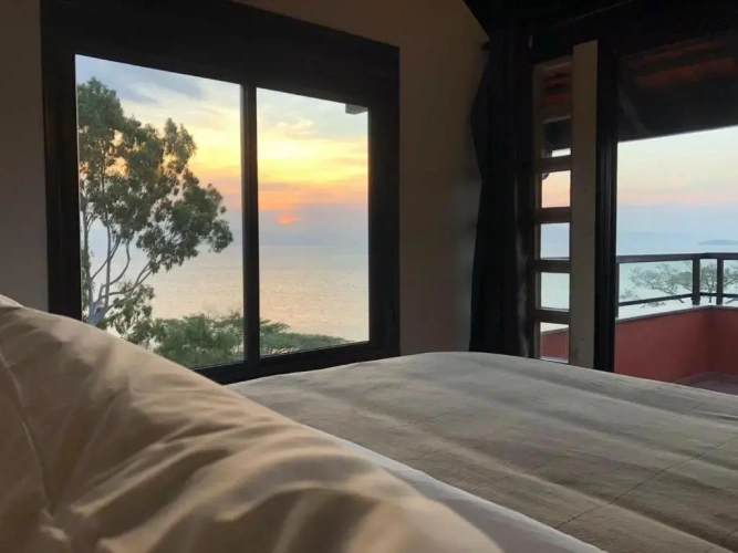 Deluxe Suite with sea view