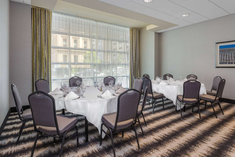 Wyndham Garden Buffalo Downtown photo 18