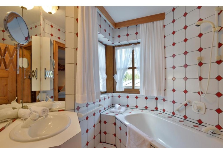2 Bedrooms Apartment with balcony