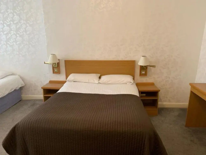 Waterford Lodge Hotel
