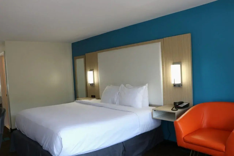 Sunbird ANNEX Resort