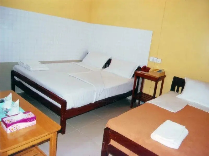 Royal Toe Hotel