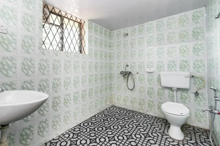 GuestHouser 2 BHK Apartment 92c1