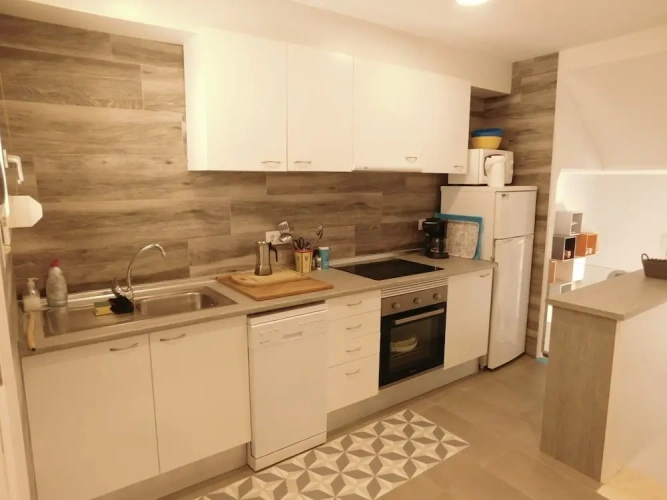 2 Bedrooms Villa
