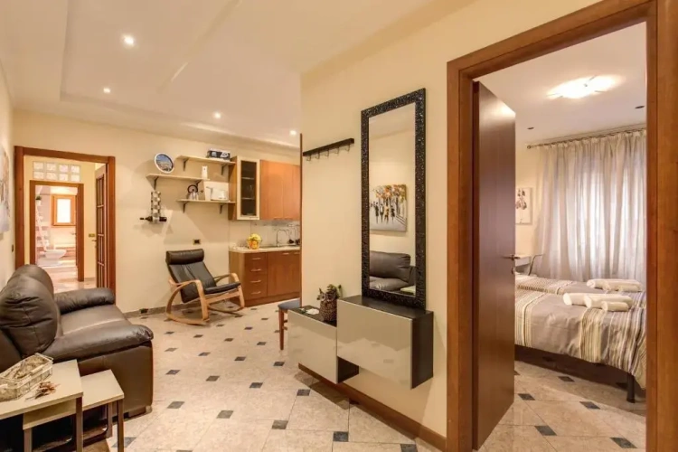 3 Bedrooms Cottage
